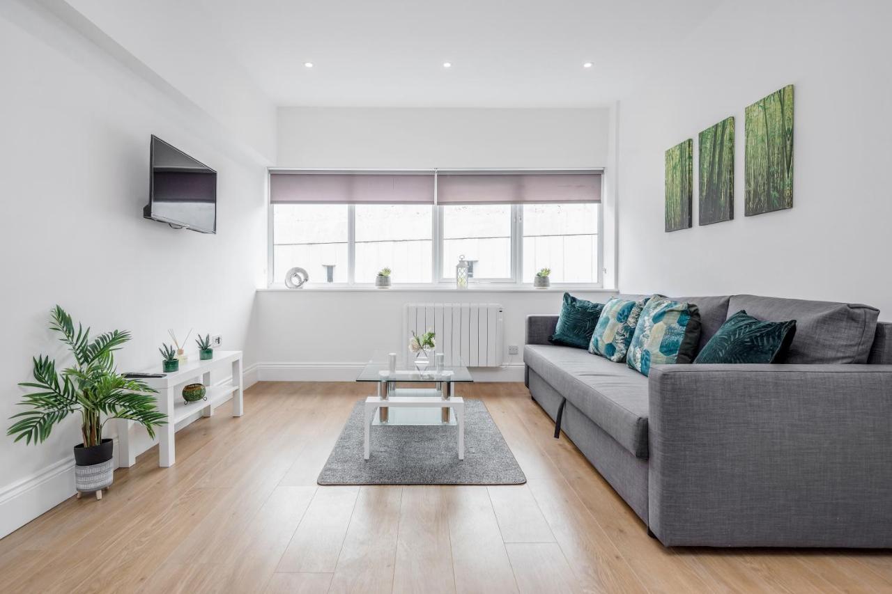 Apartment 2 Bedroom At Modernview Serviced Watford Town Centre F15 Watford (Hertfordshire)