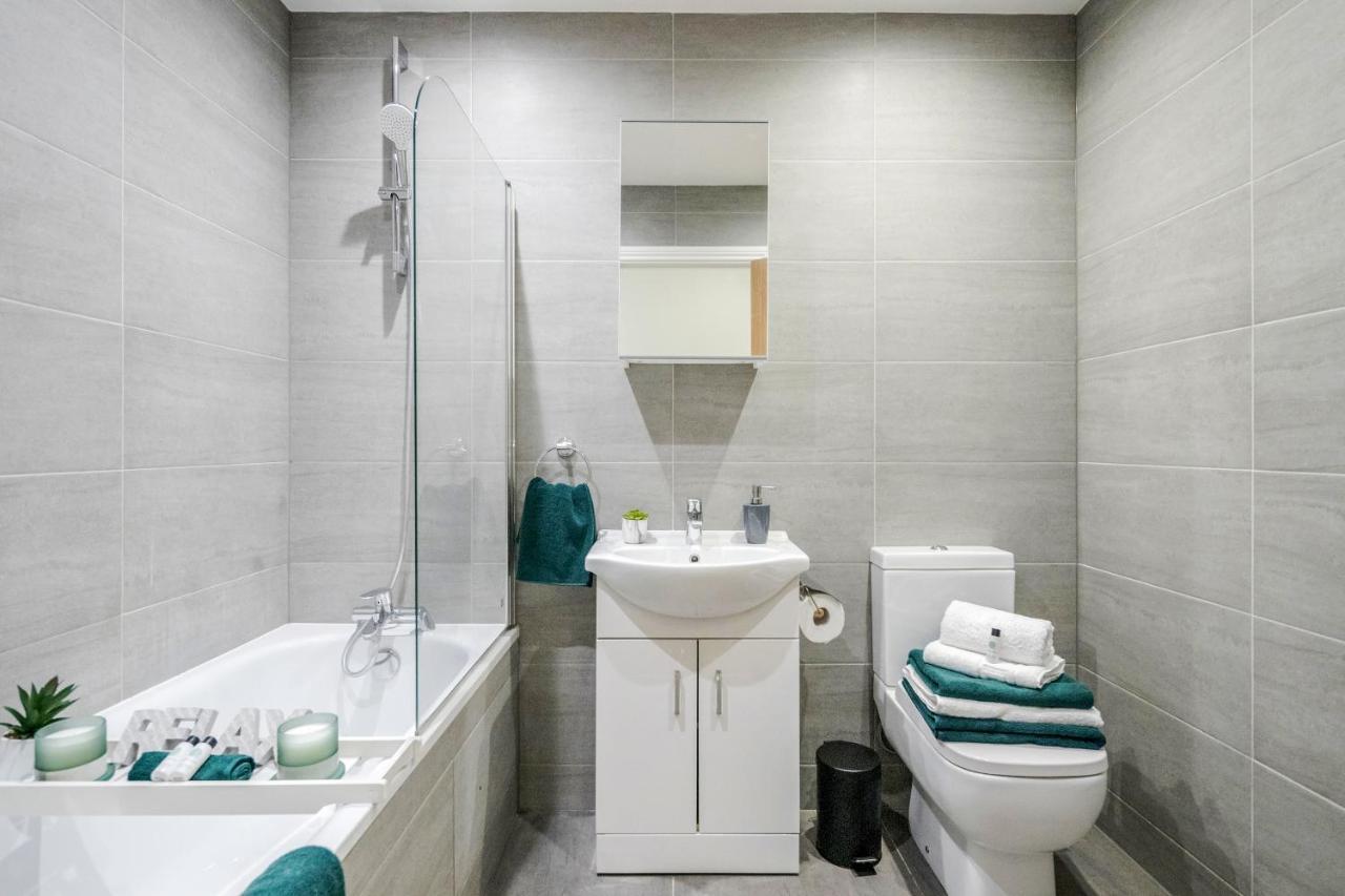 2 Bedroom At Modernview Serviced Watford Town Centre F15 Watford (Hertfordshire)